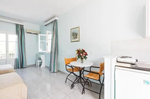 Fexulis Studios & Suites