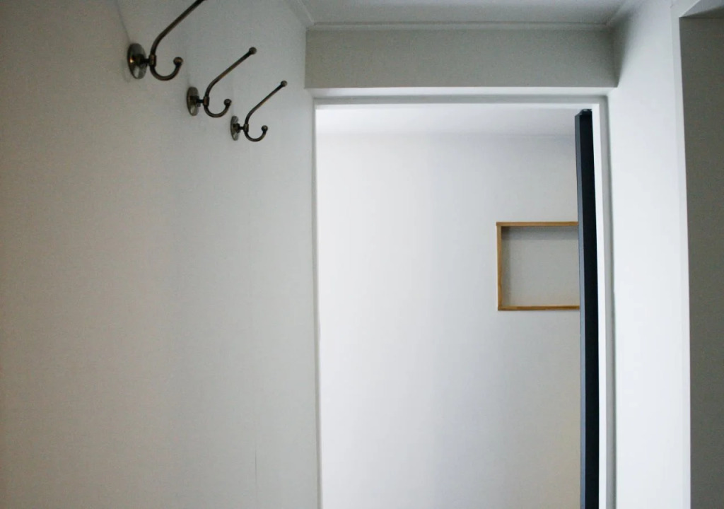 Hostel Beige