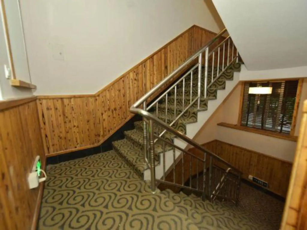 Aisuixing Theme Inn