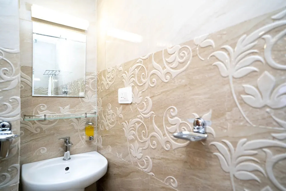 Airport Himalaya Boutique Hotel