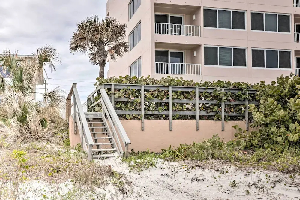 Ponce Inlet Condo w/ Beach & Pool Access!