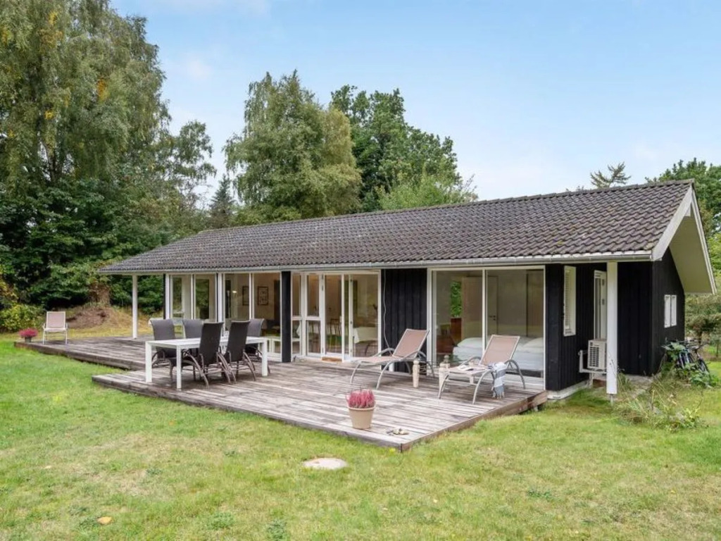 Holiday Home Heino - 3-5km from the sea by Interhome