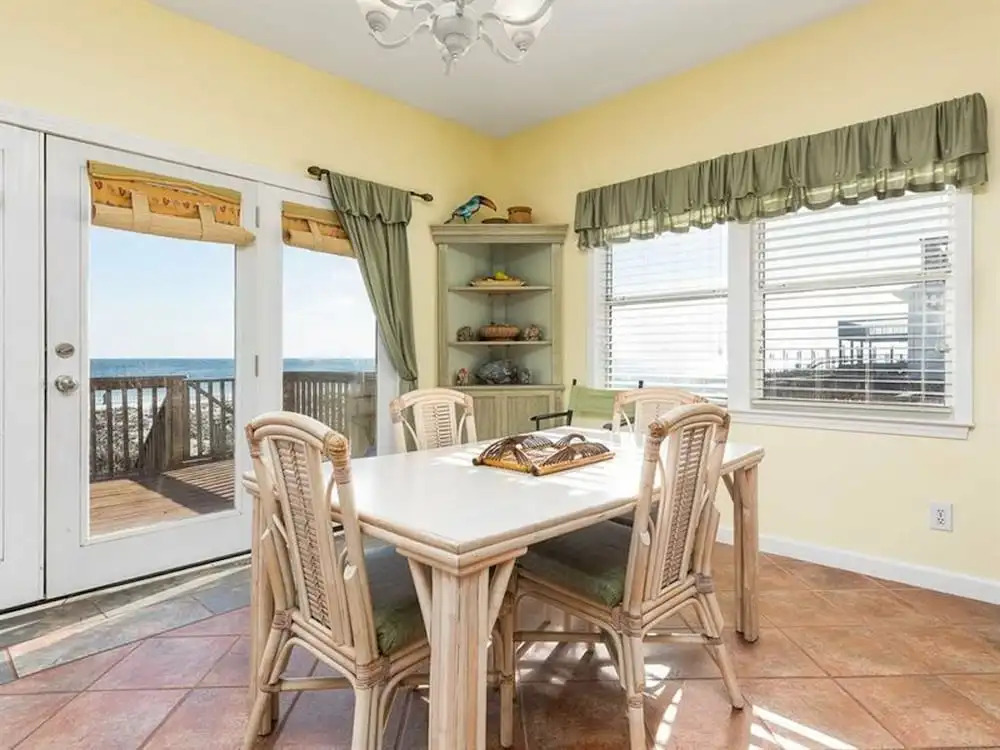 Island Lady by Meyer Vacation Rentals