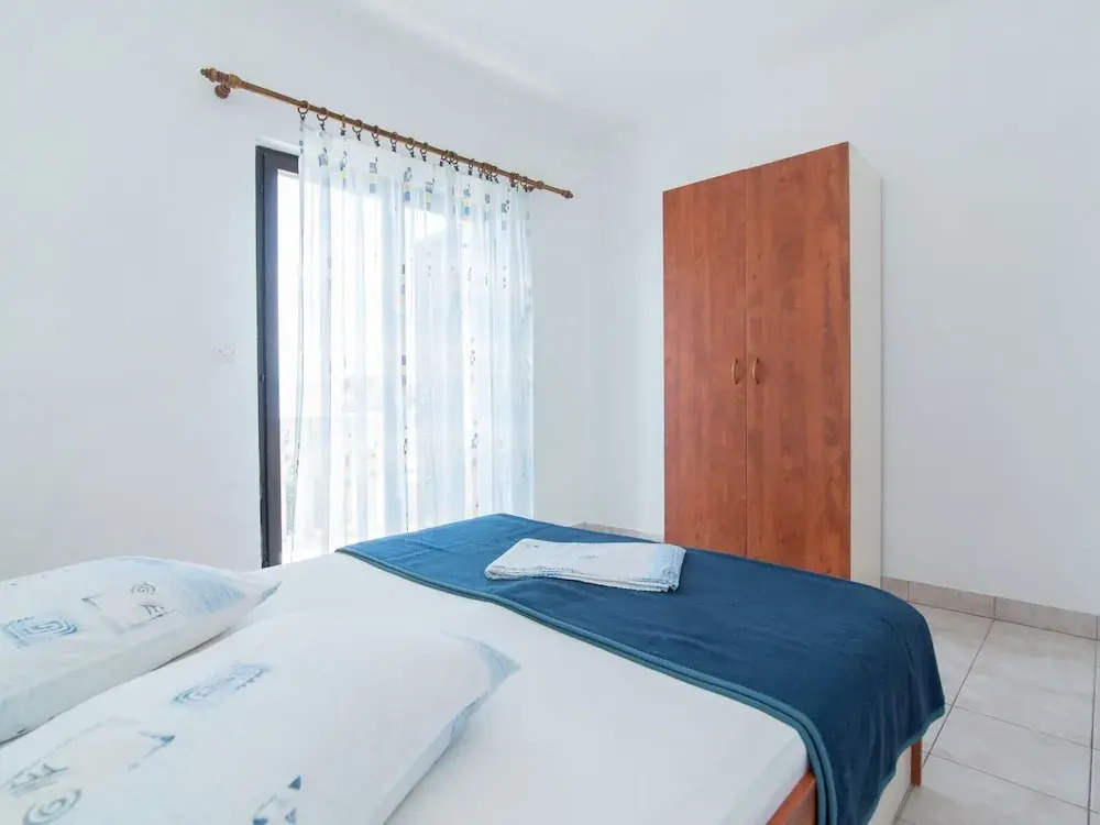 Apartments Neva- Two Bedroom Apartment With Balcony