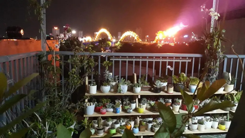 Sena home 4th-Rooftop Overlooking Danang Dragon bridge