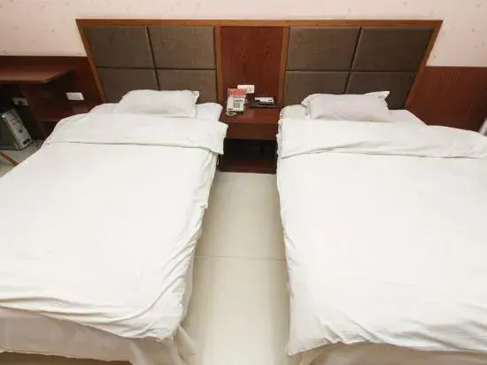 Tai He HuaBao Hotel