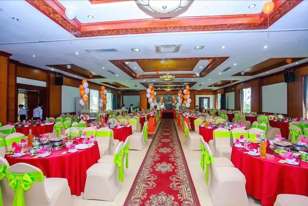 NGAN HA HOTEL