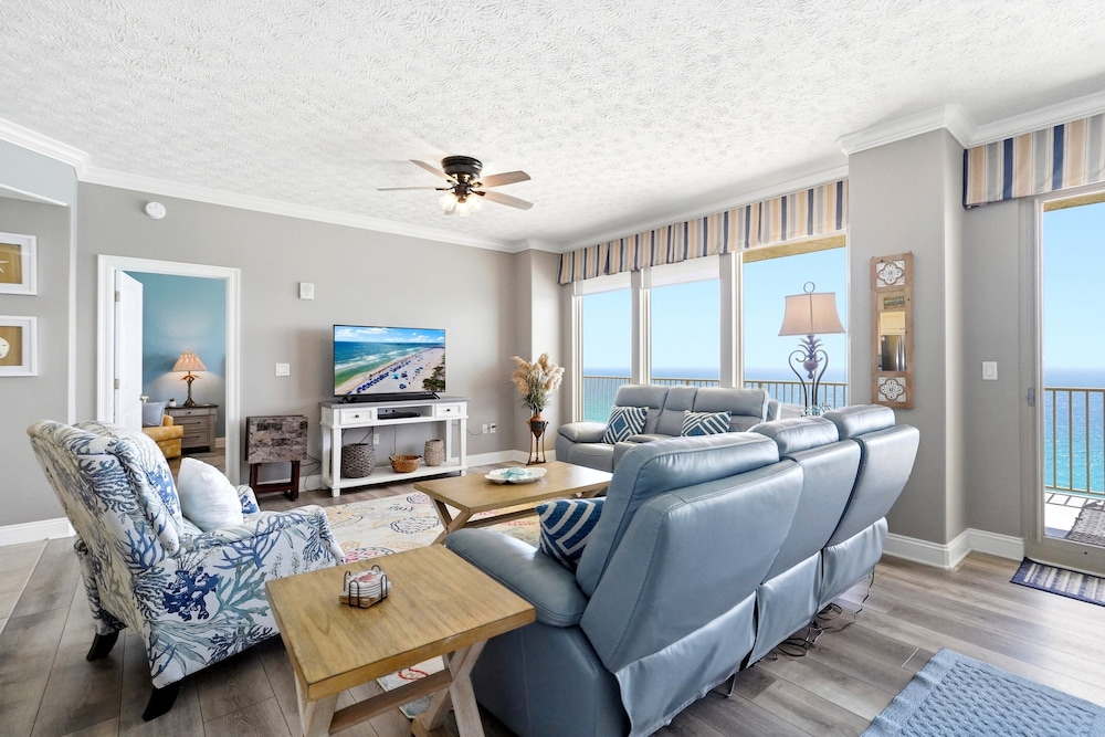 Relaxing Beachfront Condo with Beach Access - Unit 1603 by RedAwning