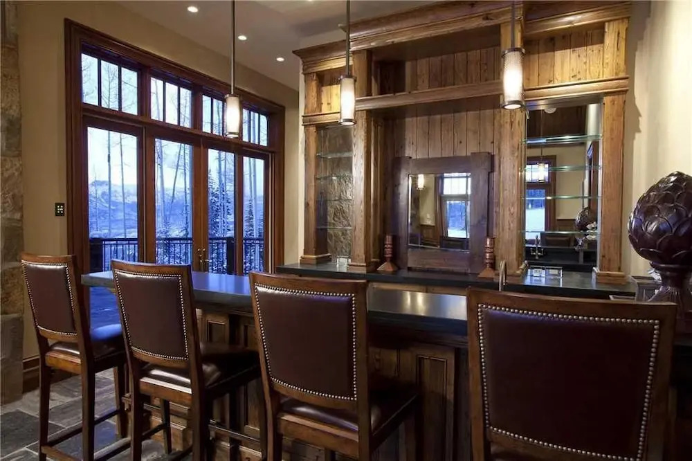 Hood Park Manor - 9 Br Home