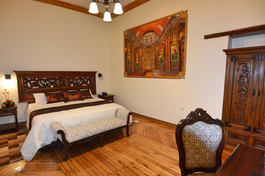 Hotel La Basílica Quito