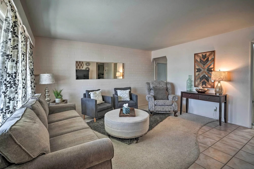 Golf Course & Pool Access: Quaint Sun City Home