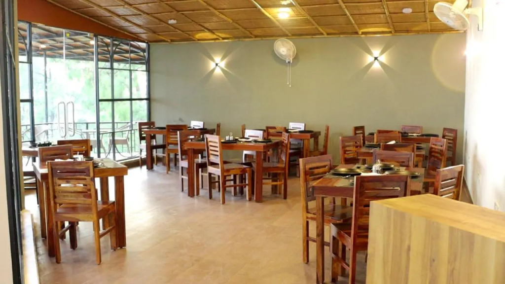 StayVista at tatvam-Mountain views & EV Station
