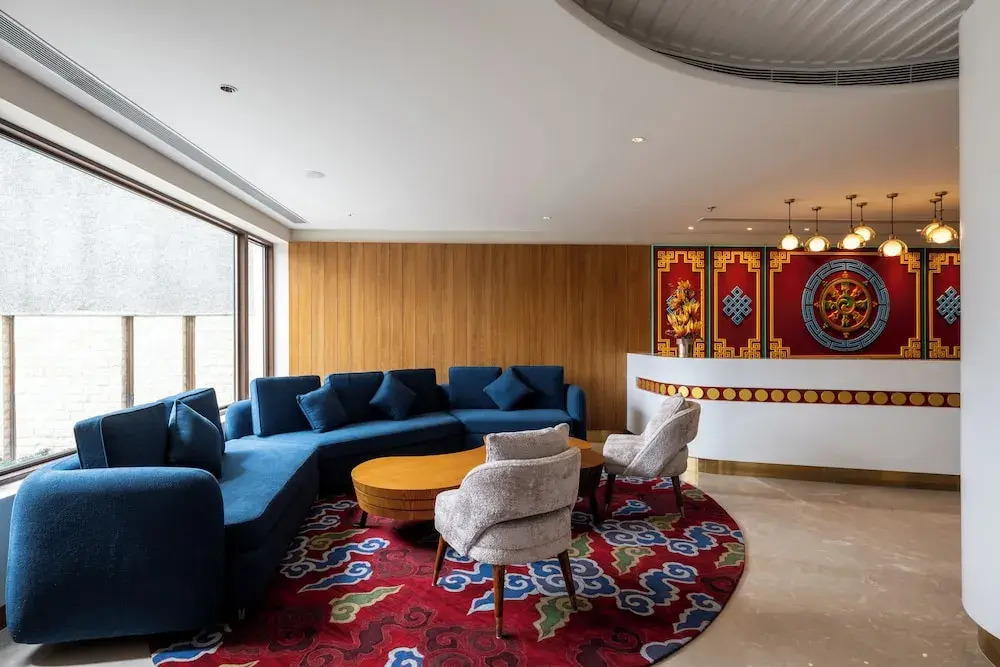 Charmwood Hotel