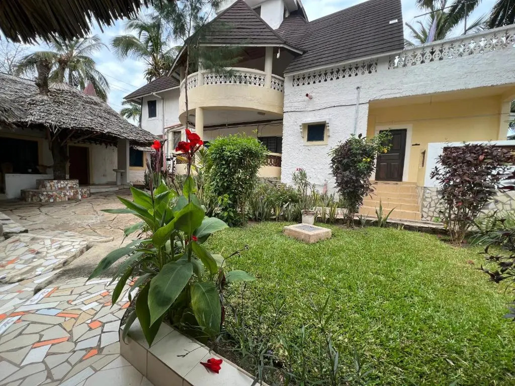 Kivuli Villas Diani-3 Bedrooms