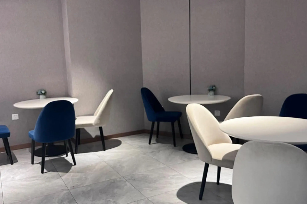 Yitel Collection (Shanghai Hongqiao Gubei Road, Yili Road Metro Station)