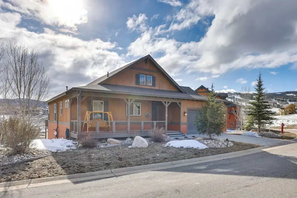 Spacious Granby Home w/ Views < 2 Mi to Ski + Golf