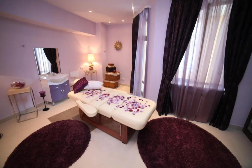 Отель Multi Rest House
