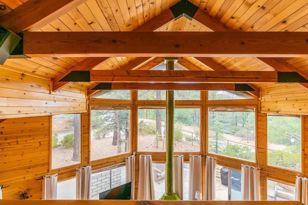 Discover Serenity Cozy Cabin With Mountain Views
