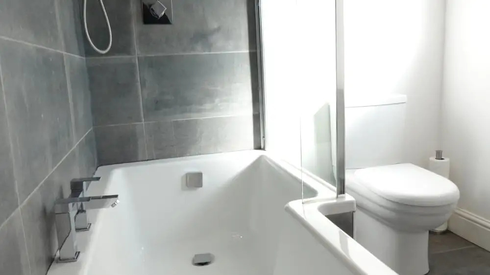 Private Bathroom Rooms- Near Heathrow - Near Shops