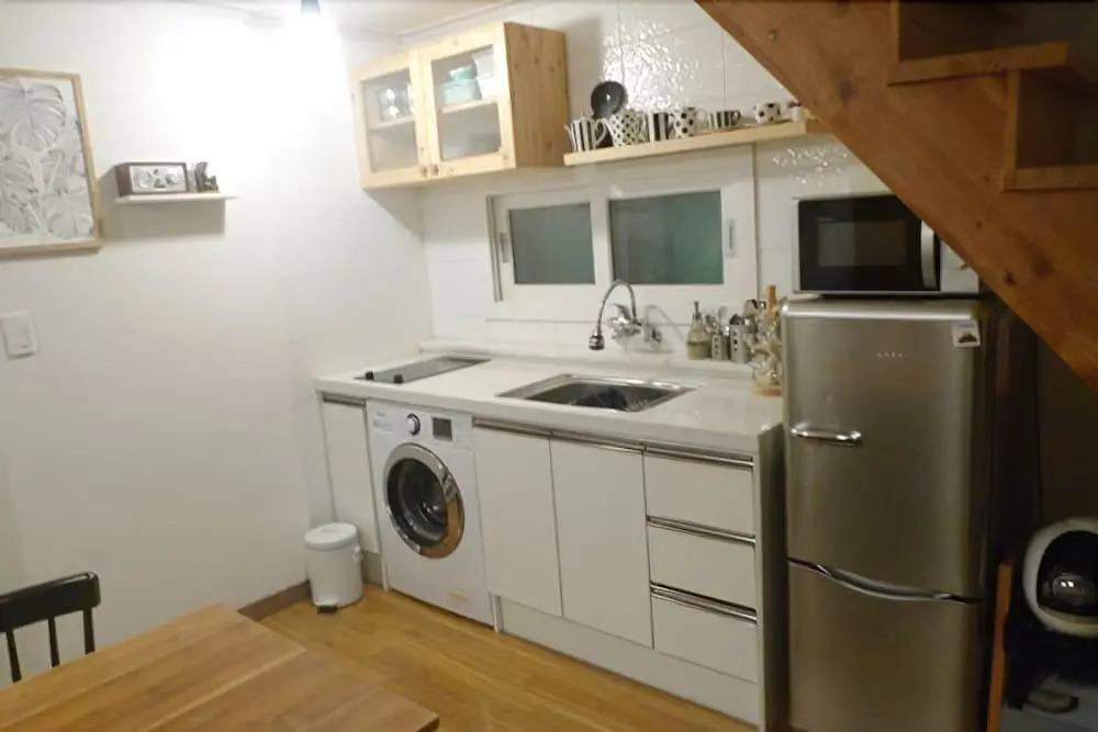 Jeju Woljeong-peanuts House Pension