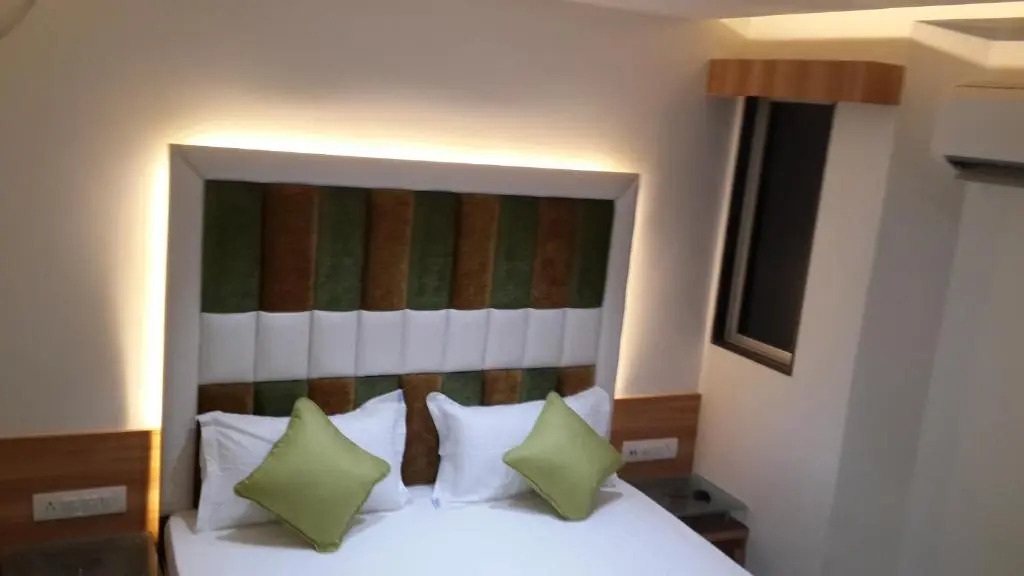 Hotel Zenith Surat