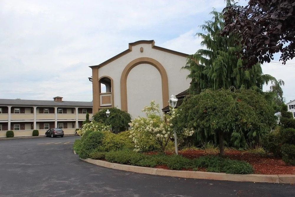 Aderi Hotel Lewisburg