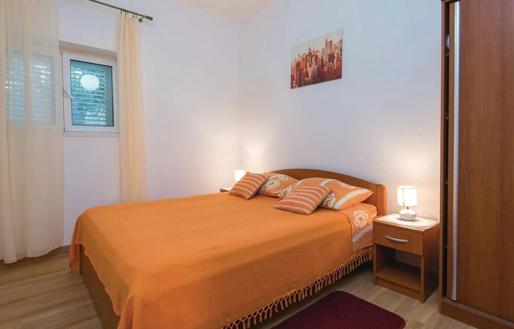 Awesome Home in Luka Dubrava With Wifi and 3 Bedrooms
