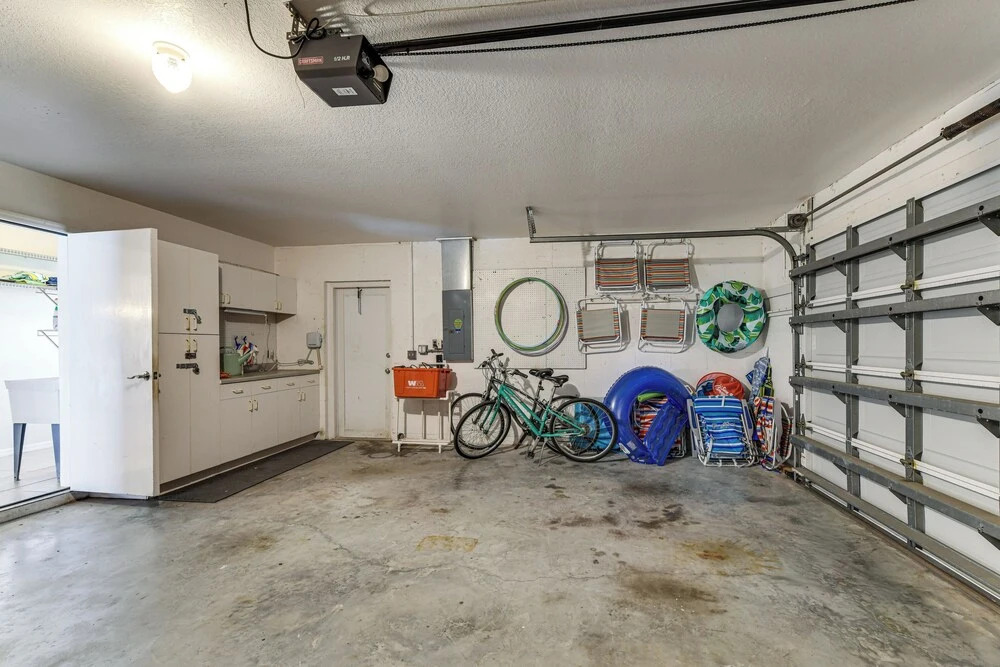 3 Mi to Beach! Englewood Family Gem + Private Pool