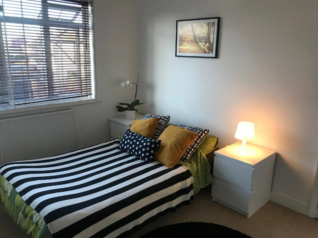 Empire London Properties - Goshawk Gardens