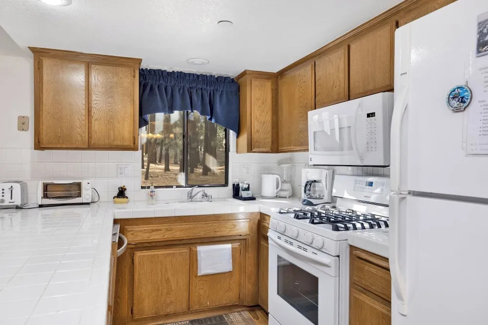 Ski Time Getaway-1848 by Big Bear Vacations
