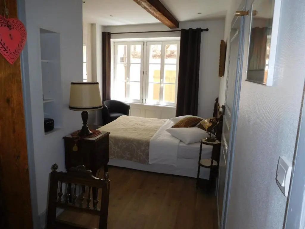 Location "Charme"