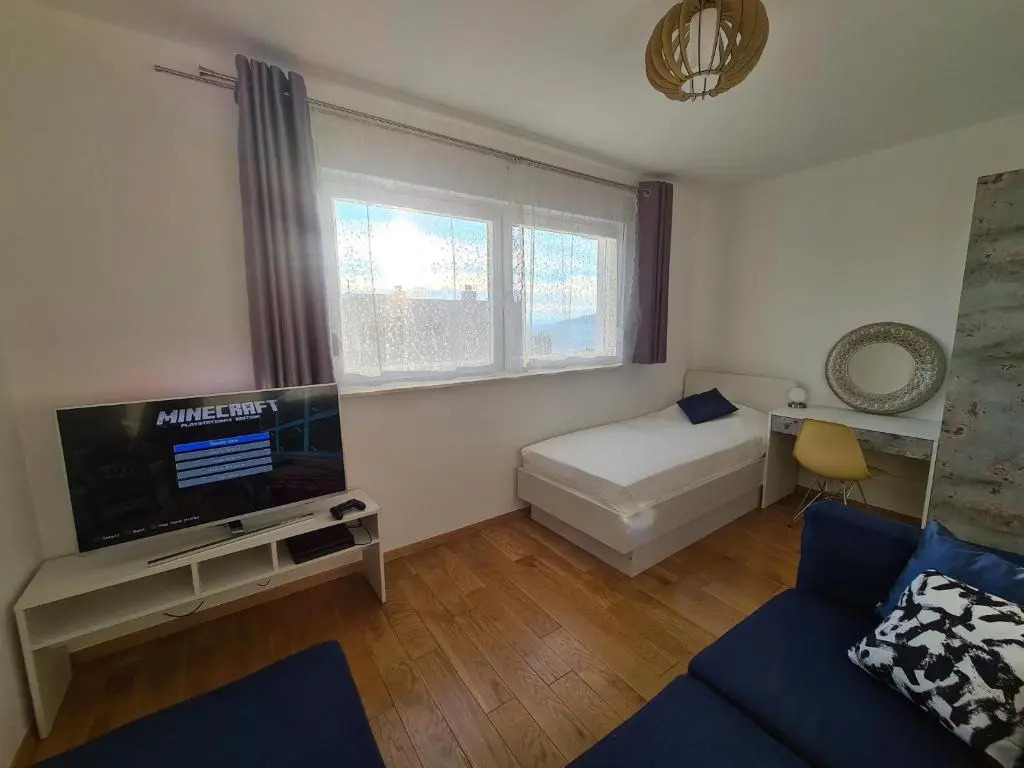 Mariposa Makarska 83m2 new apartment with garage
