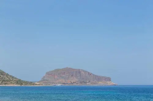 Aparthotel 3 Stars Monemvasia