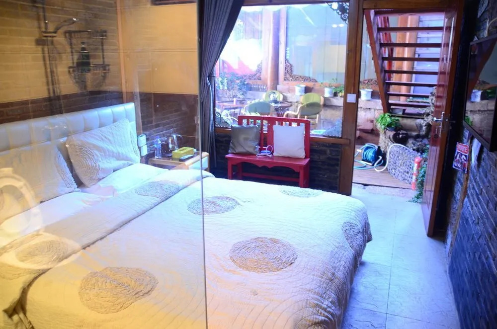 Lvyfamily hotel