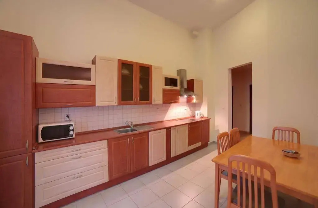 Slunecni Lazne Apartments