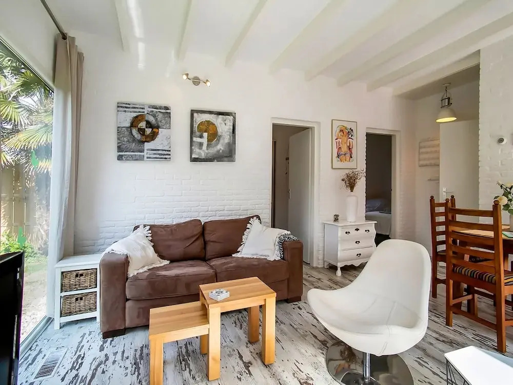 Bungalow in Noordwijk near Beaches
