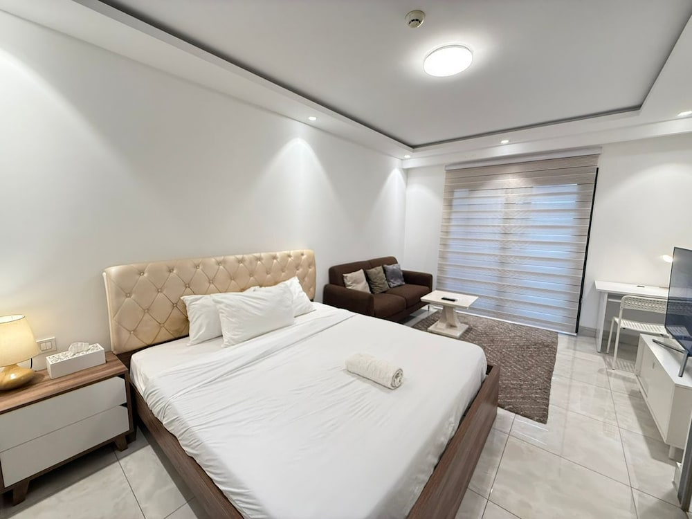 Sky Suites Mirage