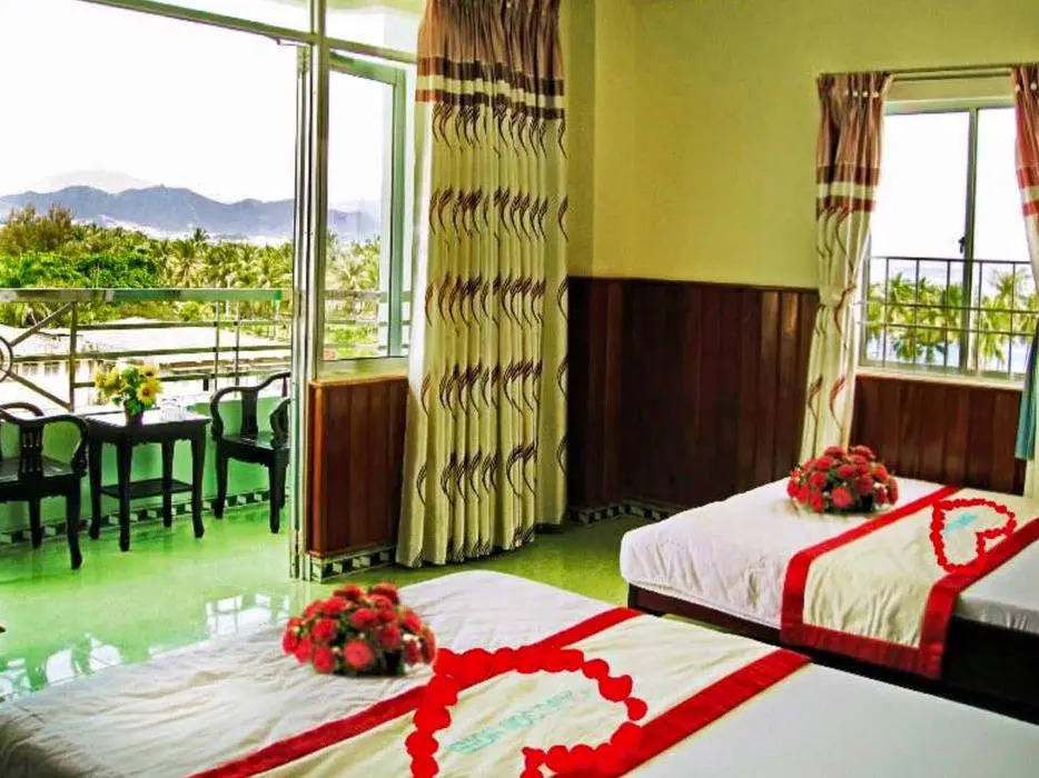 Hoang Son Hotel