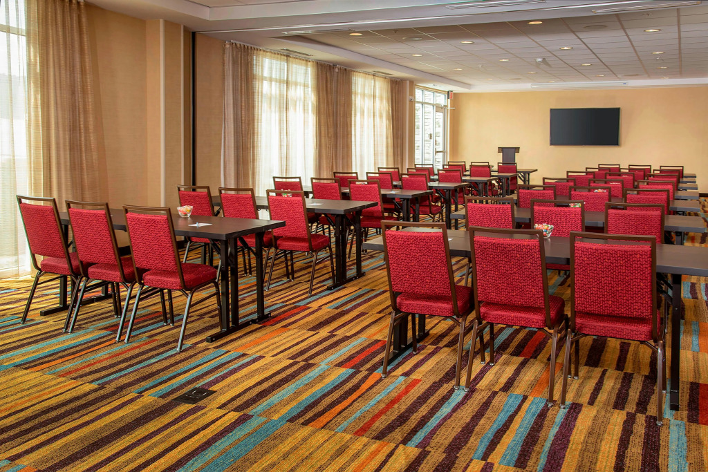 Fairfield Inn & Suites by Marriott Harrisburg International Airport