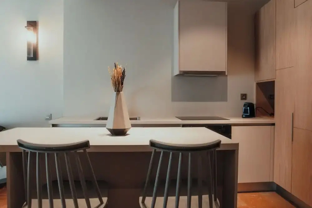 MGM Residencies - Louizis Riankour