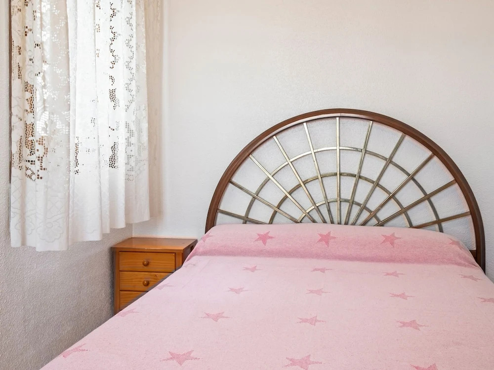 Graceful Bungalow in Santa Pola near Sea