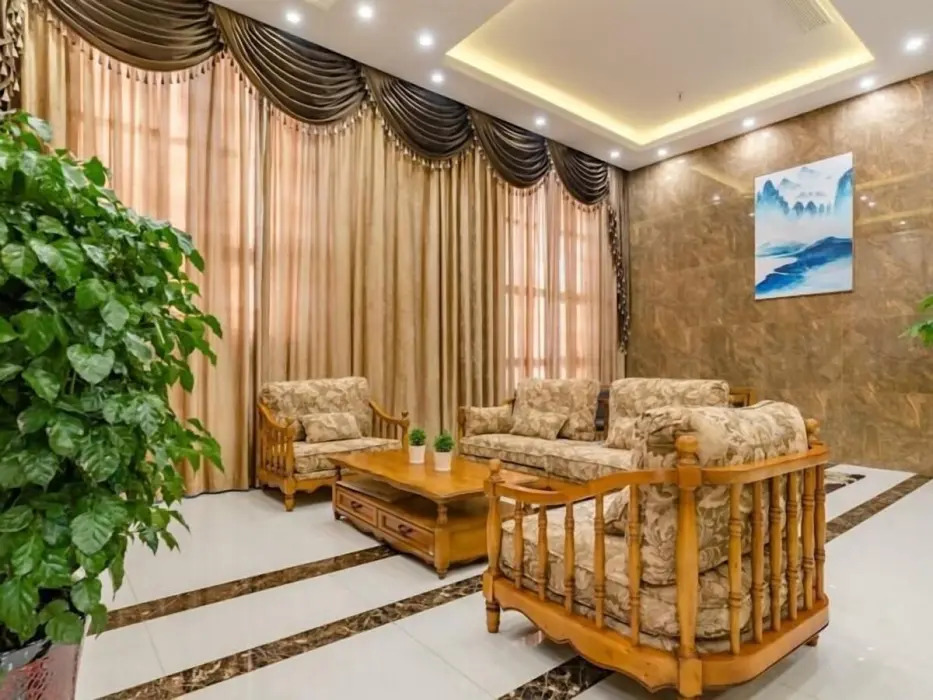 GreenTree Inn Taian High-speed Railway Station Lingshan Avenue Business Hotel