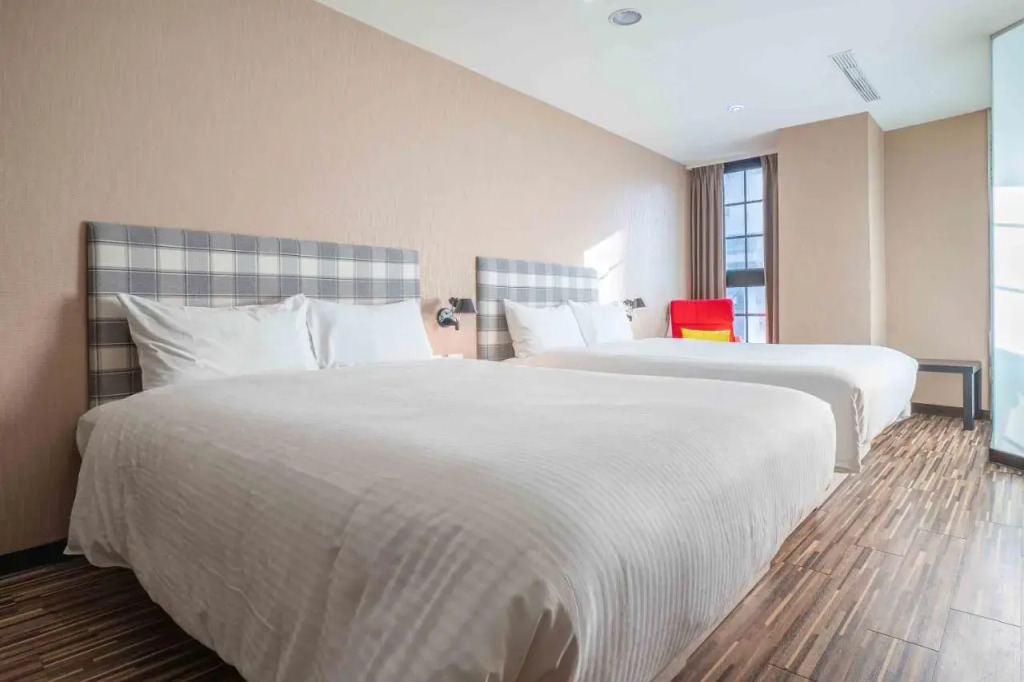 Shuang Mei Tong Hotel