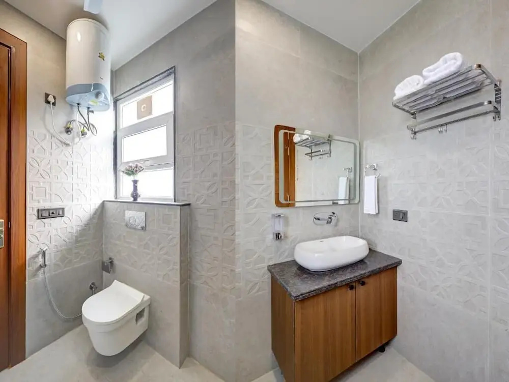 Limewood Stay Premium Studios Sector 29