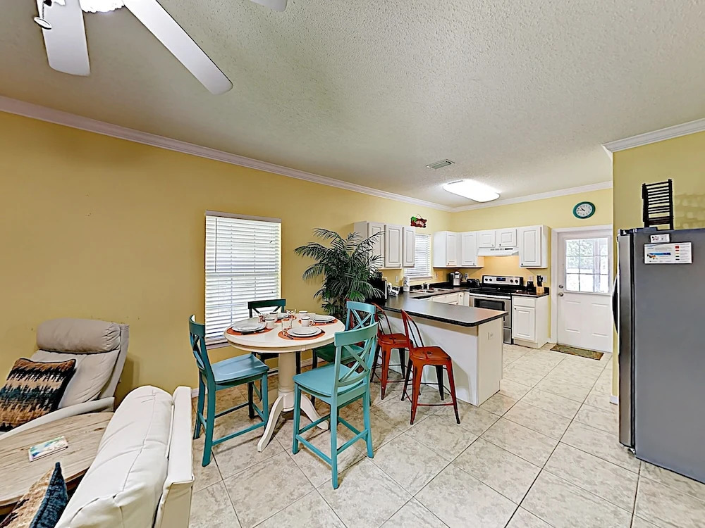 New Listing! Gone Coastal - W/ Pool & Pond 3 Bedroom Condo