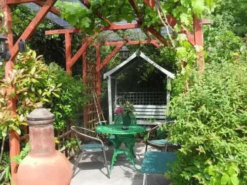 All Seasons Guest House