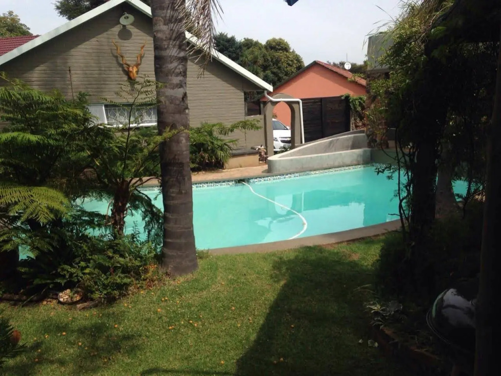 No8 Guest House
