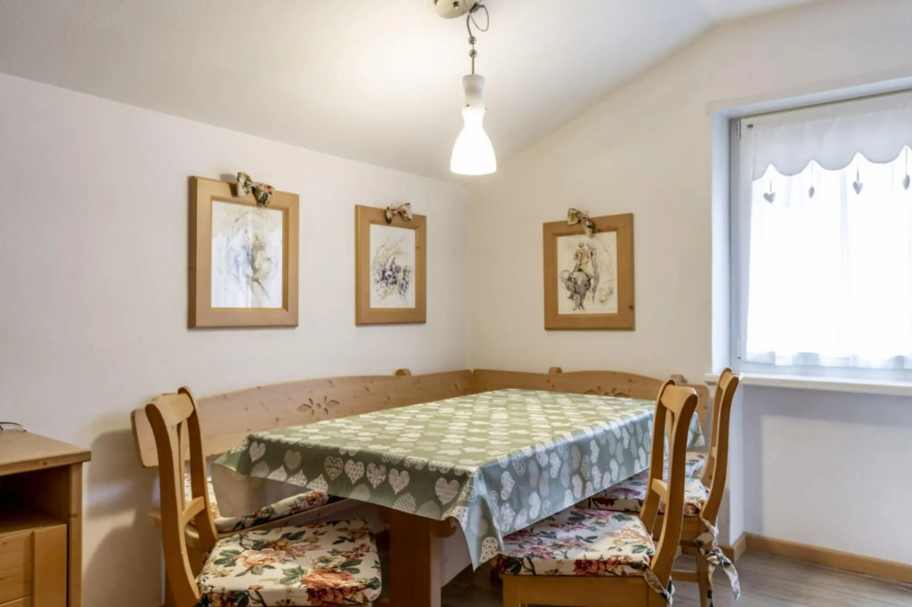 RICCI 15, two-room apartment. (022036-AT-066158)-403 RICCI INT. 15