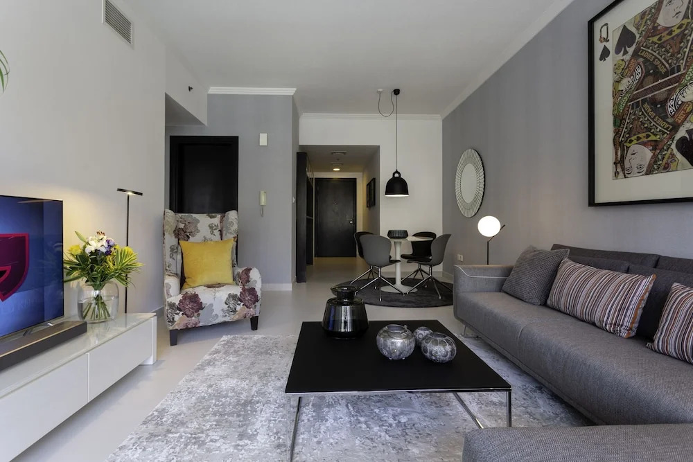 One Perfect Stay - Al Majara 3