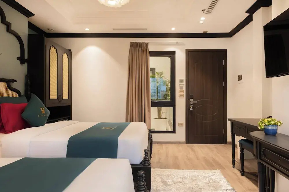Hanoi Bliss Hotel